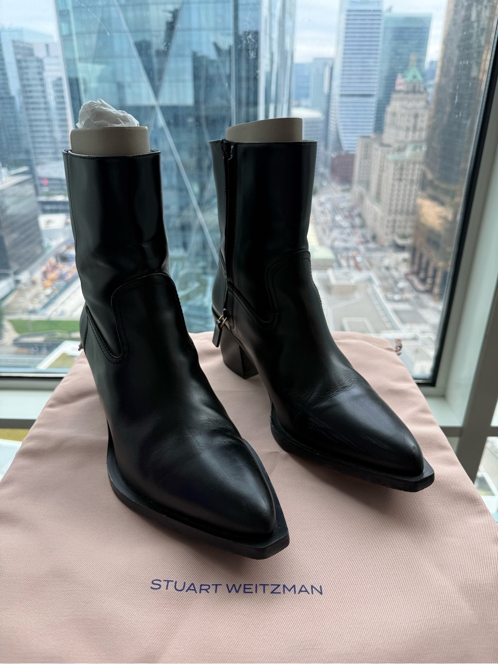 Stuart Weitzman Tate Leather Ankle Boots, size 9.5